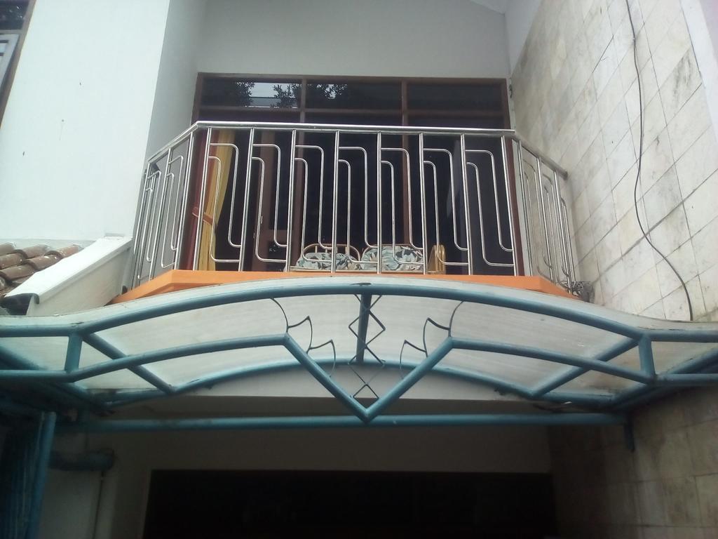 Simply Homy Guest House Pasteur Bandung Exterior photo